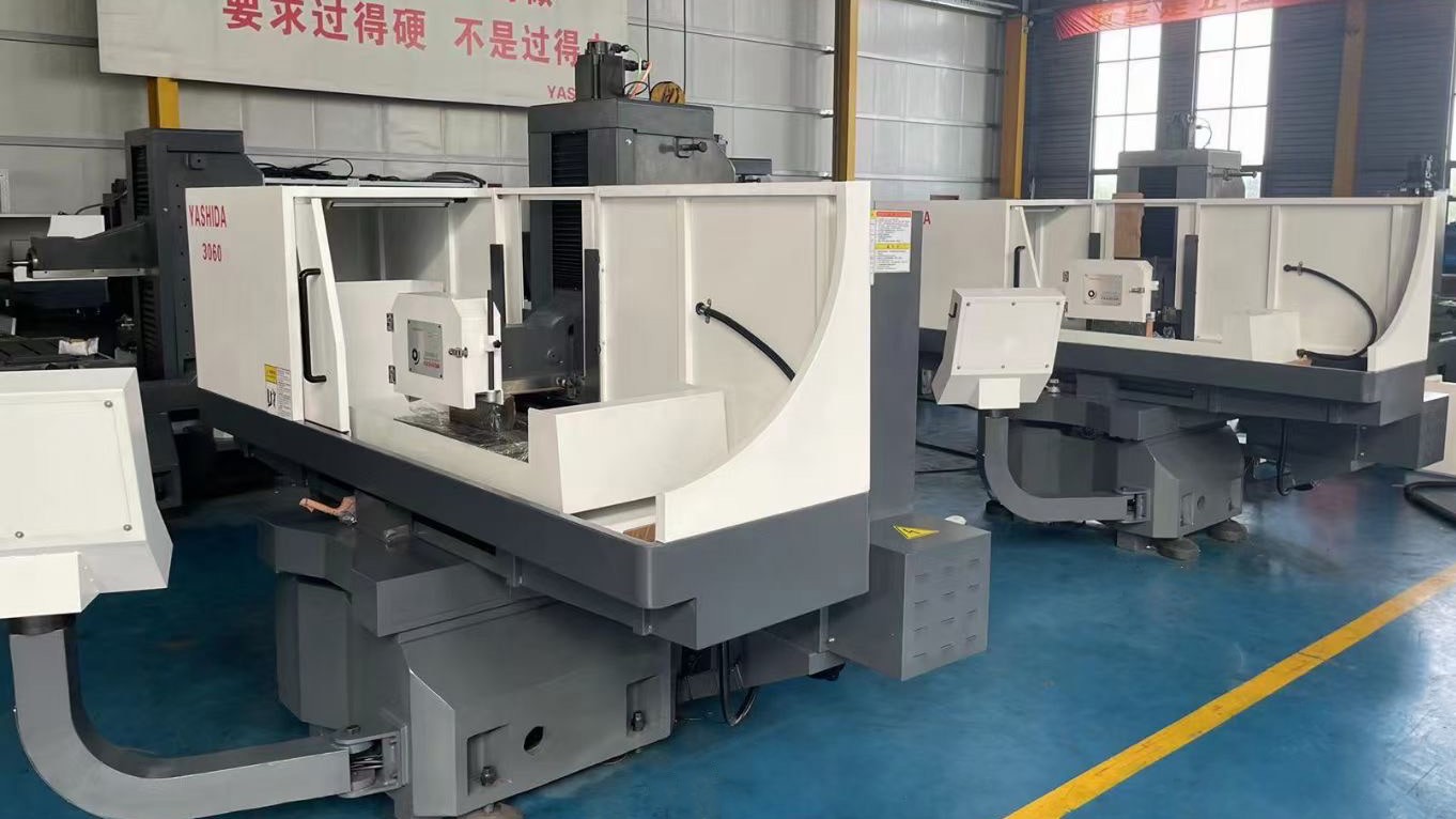 高精密數(shù)控平面磨床在磨削過程中需要注意什么