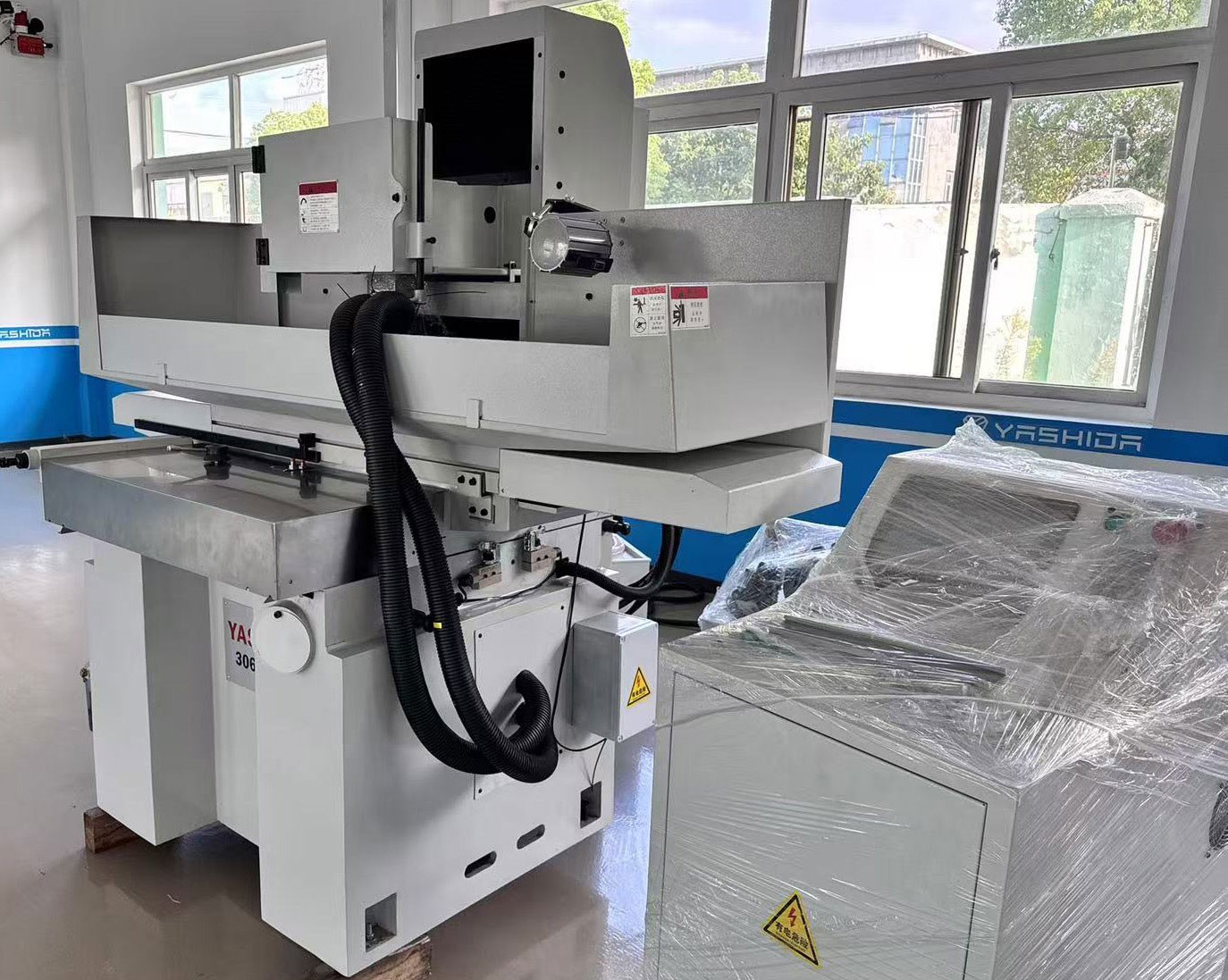 不同材質工件的平面磨床使用差異:不銹鋼 / 鑄鐵操作要點 不同材質工件的平面磨床使用差異:不銹鋼 / 鑄鐵操作要點